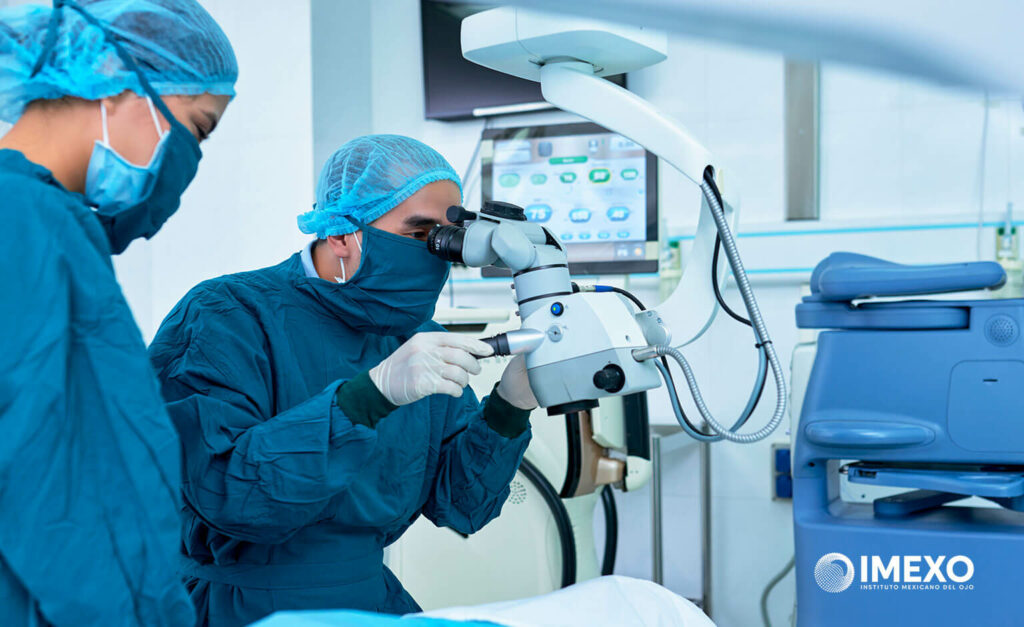 Una operación de ojos mejora notablemente la agudeza visual del paciente. 